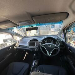 平成21年式・ホンダ・フィット・車検付きの画像