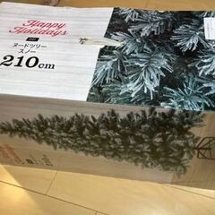 【クリスマス】ニトリのヌードツリー210ｃｍの画像