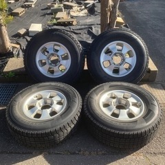 スタッドレスホイール4本セット 265/70r16 7J+25 6穴　