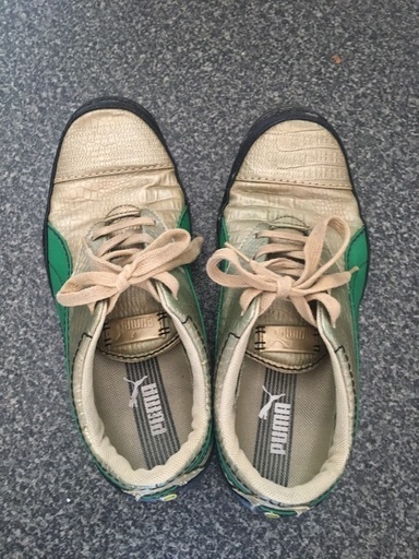【お値下げ中】PUMAウサイン・ボルト限定シューズ