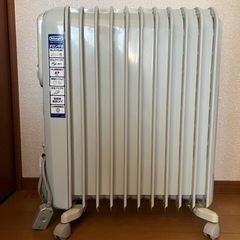 デロンギ　オイルヒーター　V551115EFS F字型フィン11枚