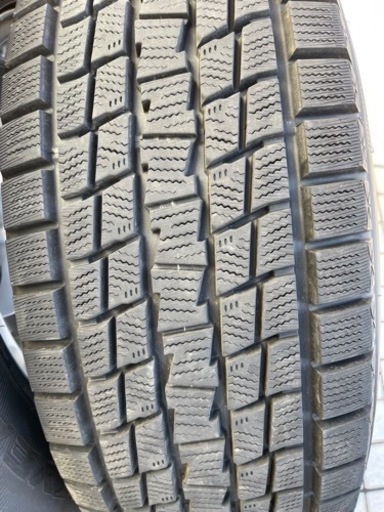 265-65R17スタッドレスタイヤセット