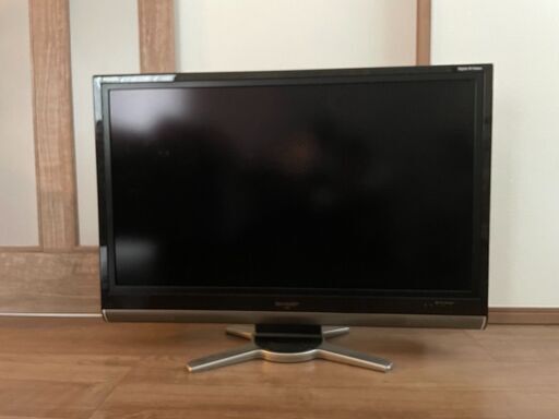 SHARP AQUOS 42型　2009年製　液晶テレビ売ります