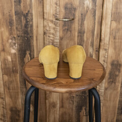 Fabio Rusconiの黄色いパンプス　22.5cmの画像