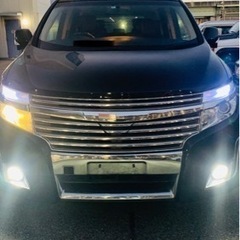 日産エルグランド