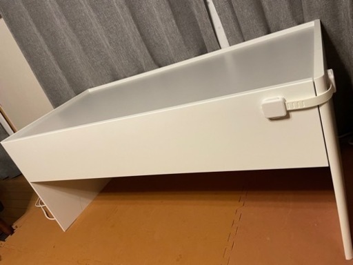 【使用短】IKEA 子供 キッズテーブル 収納付き　プラレールやブロック遊びに
