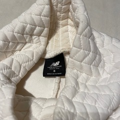 ニューバランス　スウェット　Mの画像