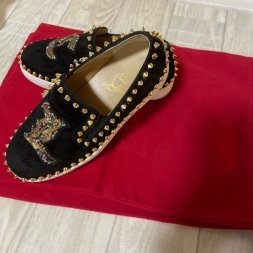 クリスチャンルブタン