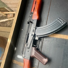 E&L AK47 バッテリー充電器セット