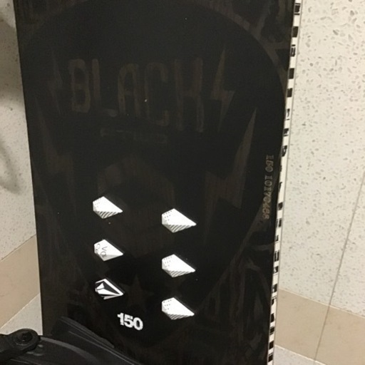 スノーボード　グラトリ　人気　パークメイク用ボード　バインディング　FTWO snowboard BlackDeck LTD 150