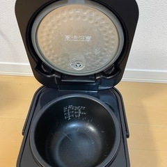 Haier マイコンジャー炊飯器の画像
