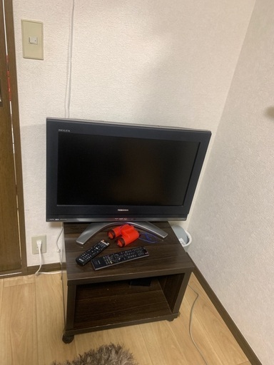 液晶テレビ TOSHIBA REGZA 32 inch
