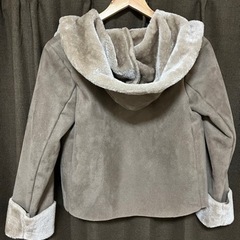 美品　コートの画像