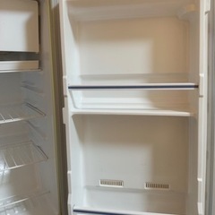 【ジャンク品】レトロ冷蔵庫【決まりました】の画像