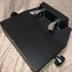 ピアノペダル補助台