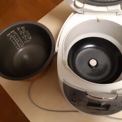 東芝炊飯器を譲ります