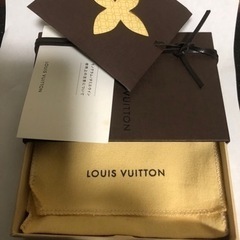 LOUIS VUITTON ルイヴィトン  キーケース 空箱 今...