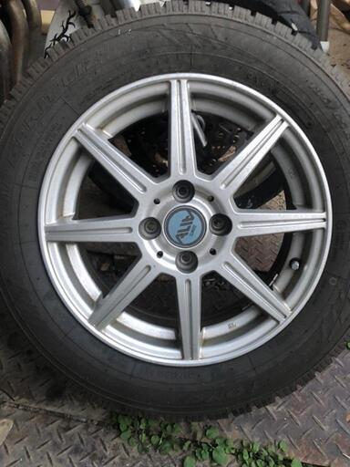 取引中です185/65R15スタッドレスタイヤホイルセット