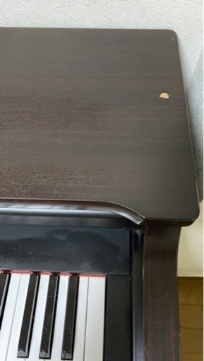 ピアノ　YAMAHA CLP-711