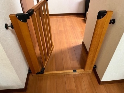 ベビーゲート