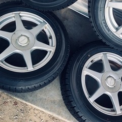 冬タイヤ 215/60R16 マルチアルミホイール付スタッドレス 4本組の画像