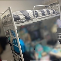 引越しのためベッドお譲りします。