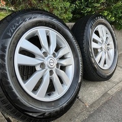 新品20万以上　ブリヂストンスタッドレスタイヤVRX2 195/...