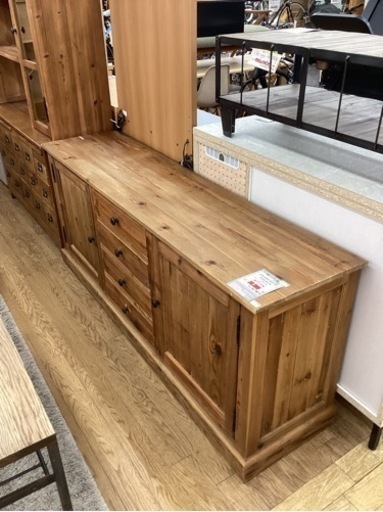 KL-51【新入荷　リサイクル品】クラッシュゲート　サイドボード　パイン無垢材　ナチュラル