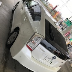 トヨタ　プリウス　の画像