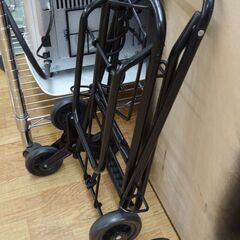 キャリーカート 幅39㎝ 軽量 折りたたみ式 3輪 ホームキャリー ガード付き ブラック 西岡店の画像