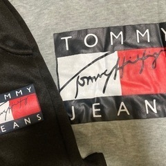 TOMMY JEANS スウェットセットの画像