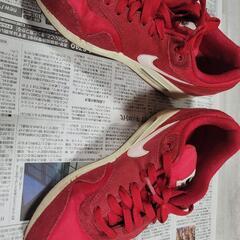 NIKEAIR
