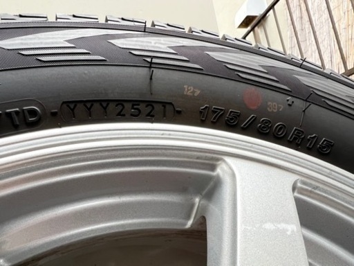 価格変更しました。　YOKOHAMA  アイスガード　SUV  G075  ホイル付き