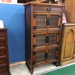 【愛品館八千代店】格子扉キャビネット