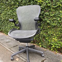 Herman Miller Aeron ハーマンミラー アーロン...