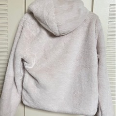 ほぼ新品ファーコートSの画像