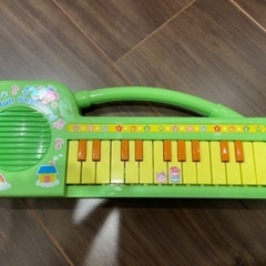 キーボード　おもちゃ