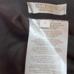 GUCCIのキャップ 傷、お取引中の画像
