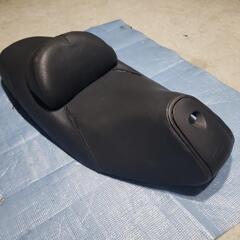 マジェスティ125 純正シート