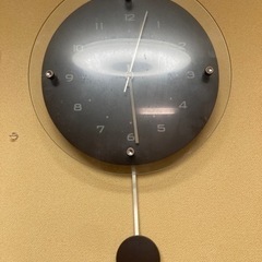 オシャレふりこ掛け時計の画像