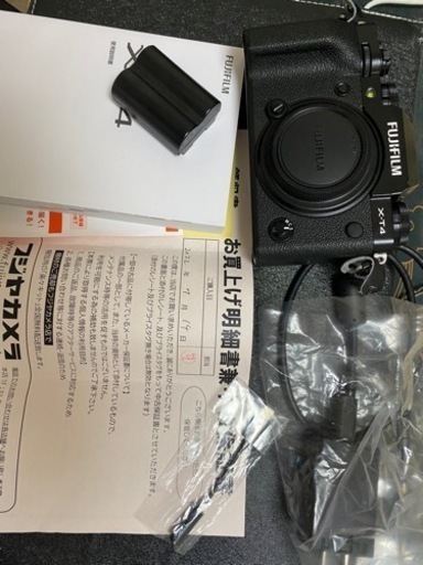 最終値段　美品　Fujifil x-t4カメラバディ　ブラック