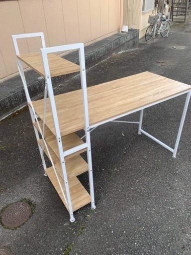 引っ越しするので気になる人遠慮なくメッセージしてください。