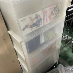大量のマンガ！+プラモデルなど😩まとめて持って帰ってください！の画像