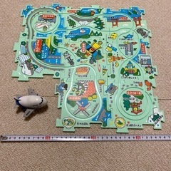 おもちゃ　ミニカー　レール　飛行機の画像