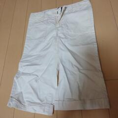 ショーパンツ　110サイズ　gap