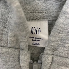 GAP パーカーの画像