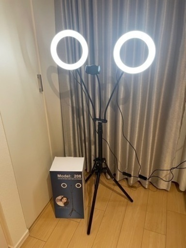 撮影用のライト １⭕️代々木/南新宿で受け渡しできる方