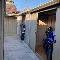 BOX LAND　トランクルーム、バイク専用ガレージ、24時間、照明、100v電源、コンプレッサー付　　🈳碧南市で貸し物置、収納 - 短期賃貸