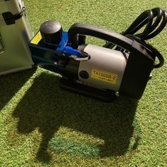 イチネンTASCO TA150SB-2 ウルトラミニツーステージ真空ポンプ(逆止弁付)