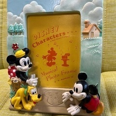 ミッキー　ミニー　フォトフレーム　オルゴール付き
